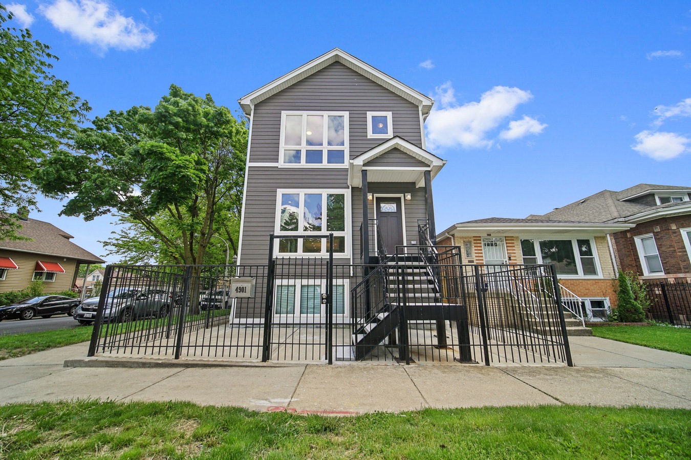 Beautiful family home sold in Wood Dale by Smart Home Realty
