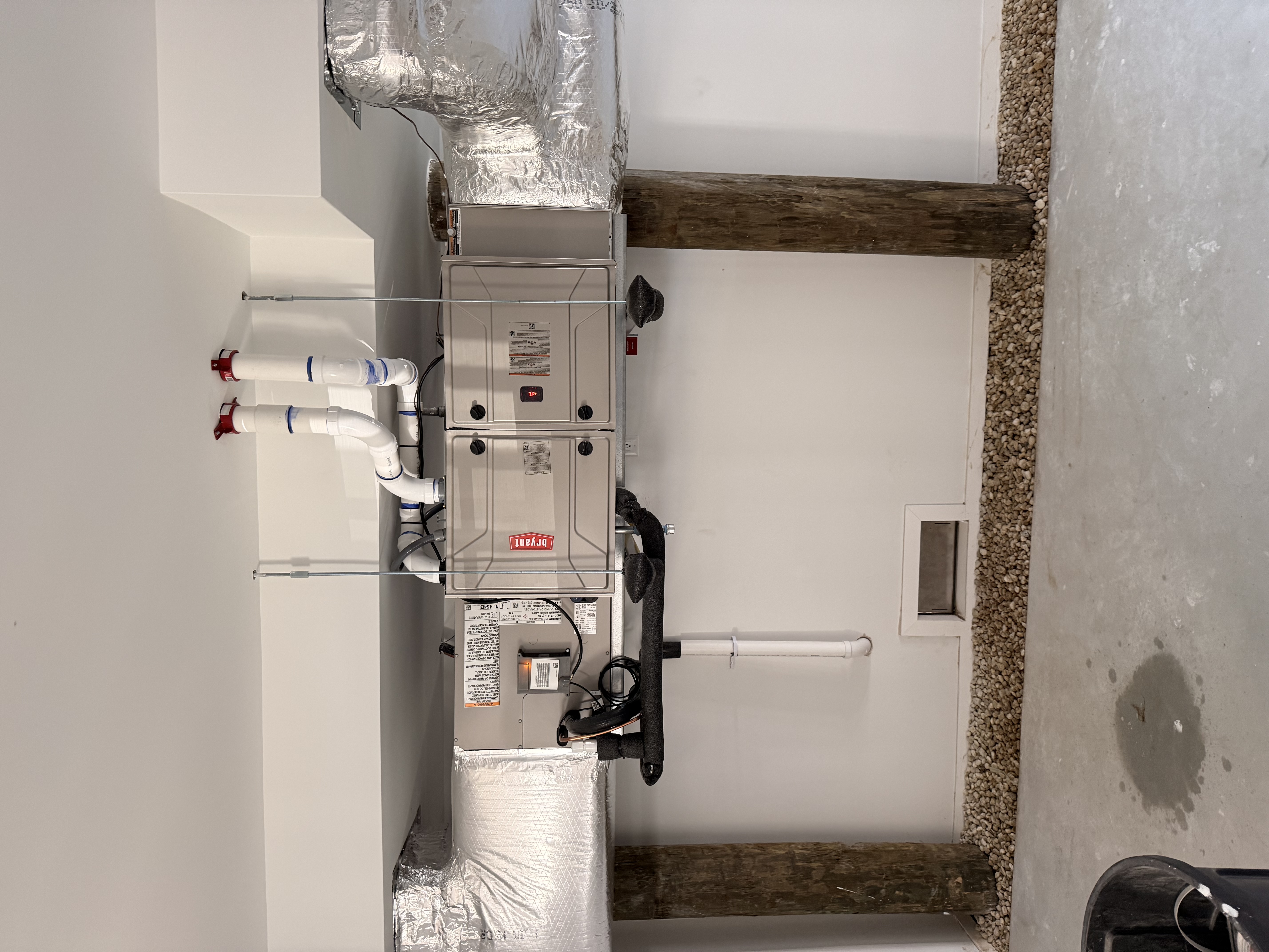 Bryant HVAC outdoor condenser unit installation at Cape May home
