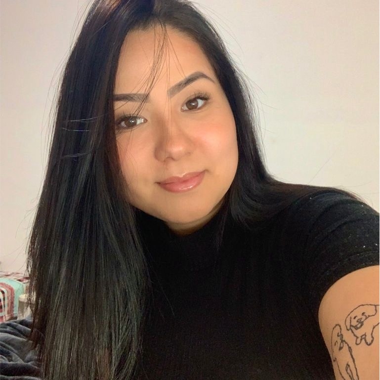 Testimonial author Camila U.