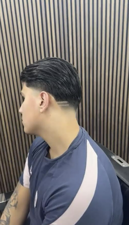 Premium barber equipment and styling at Kadir barbershop