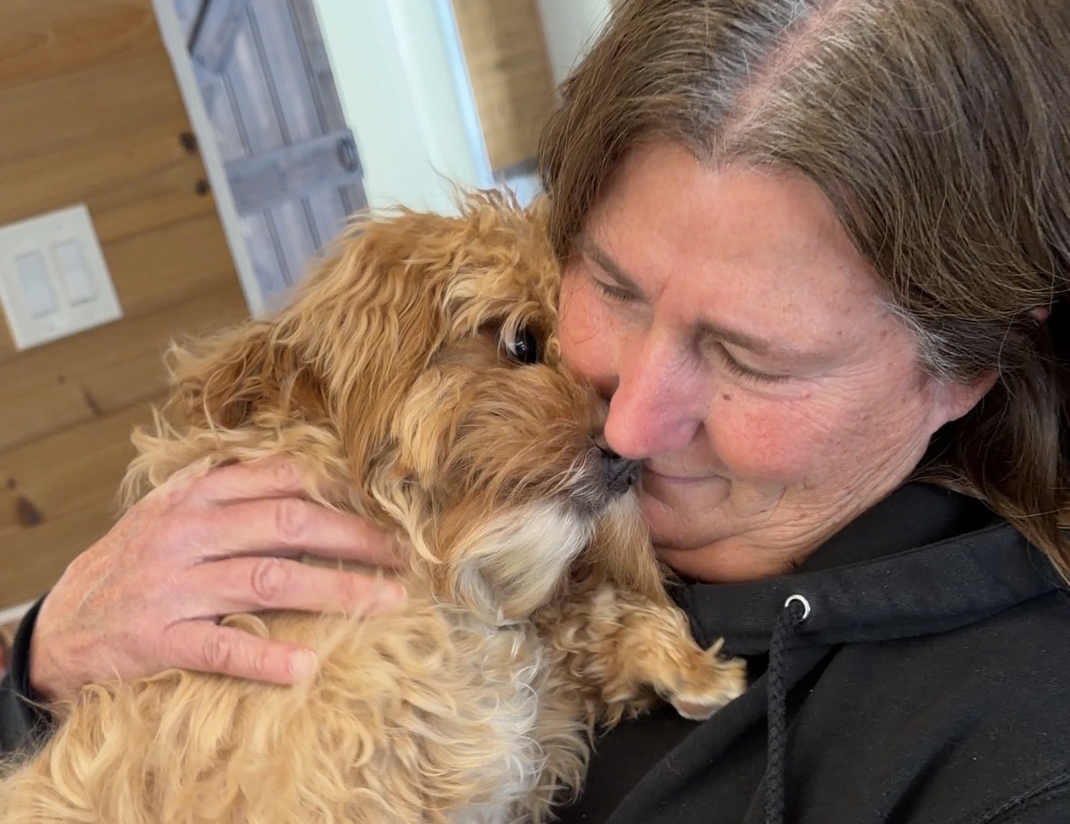 Gracie therapy dog visit
