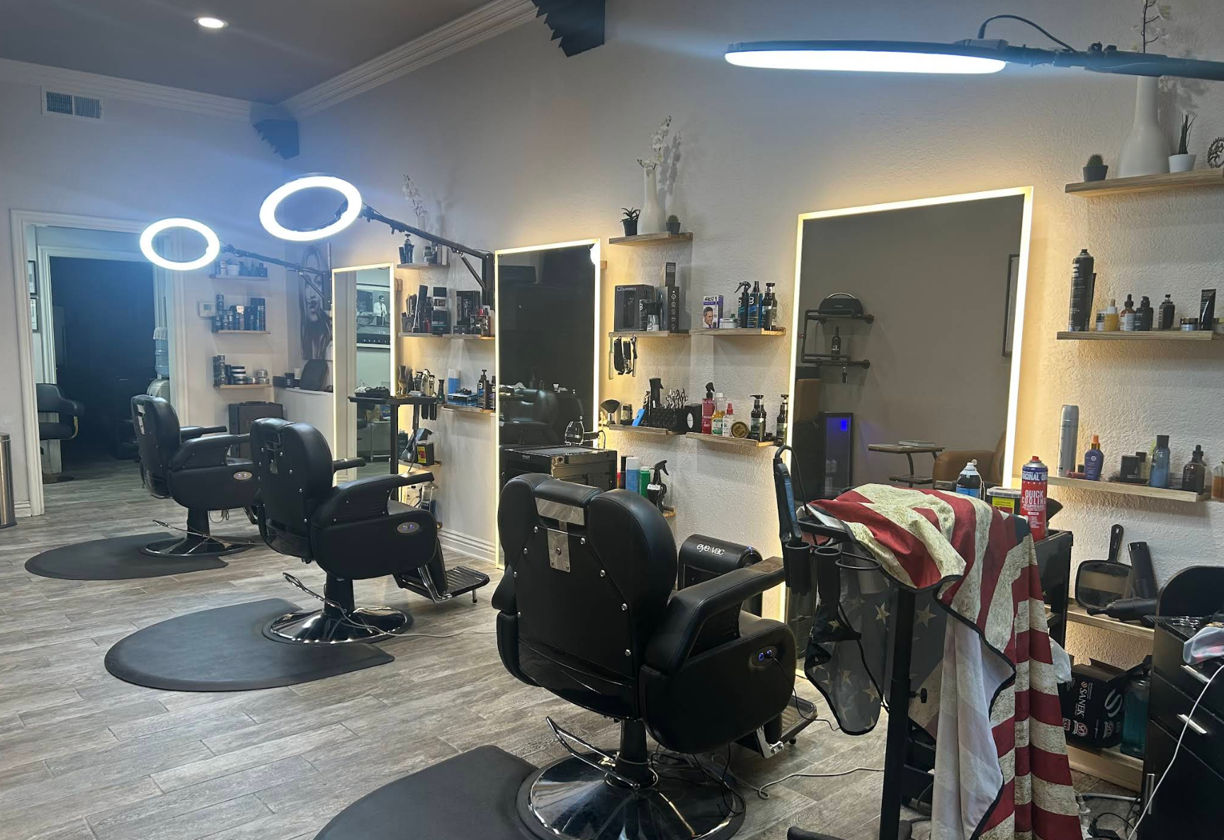 In Style Barbershop Interior